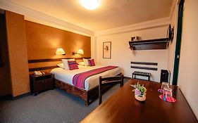 Hotel Raymi